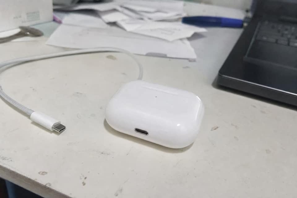 Customer photo — Airpods Pro 2 Usb C